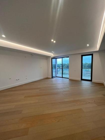 Apartament cu 3 camere decomandat în Iancu Nicolae