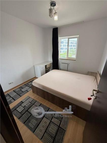 Apartament cu 2 camere semidecomandat în Tătărași