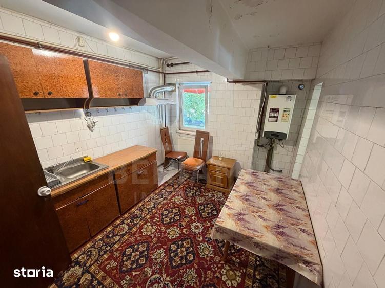 Apartament cu 3 camere decomandat în Lăpuș Argeș