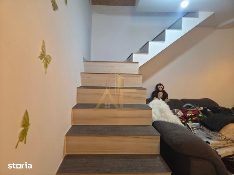 Casă cu 4 camere cu Teren 400 Mp în Ion Neculce