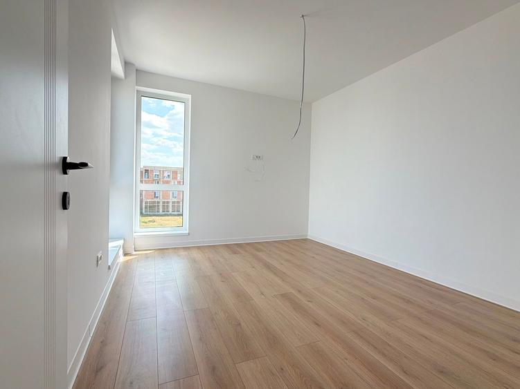 Apartament cu 3 camere decomandat în Moșnița Nouă