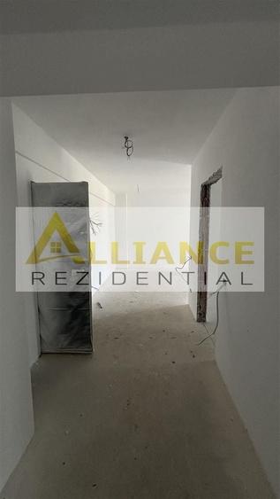 Apartament cu 2 camere decomandat în Berceni