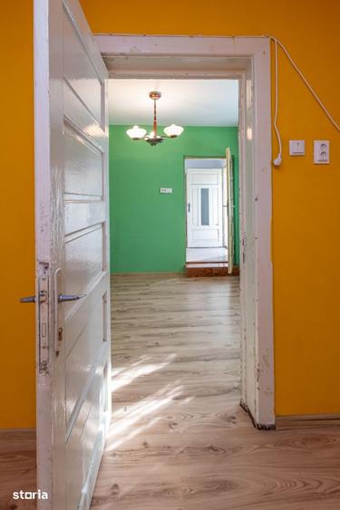 Casă cu 5 camere cu Teren 204 Mp în Central