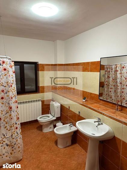 Apartament cu 2 camere decomandat în Bucium