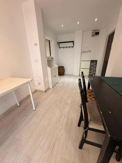 Apartament cu 3 camere decomandat în Ultracentral