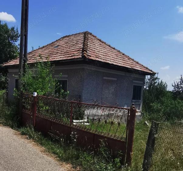Casă cu 4 camere în Coasta Cerbului