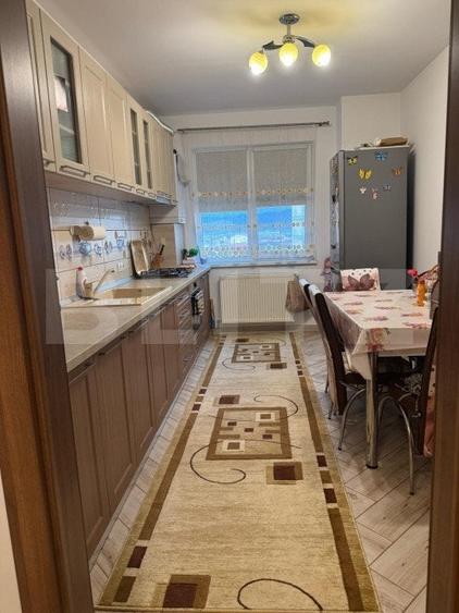 Apartament cu 2 camere decomandat, mobilat în Pietroasa