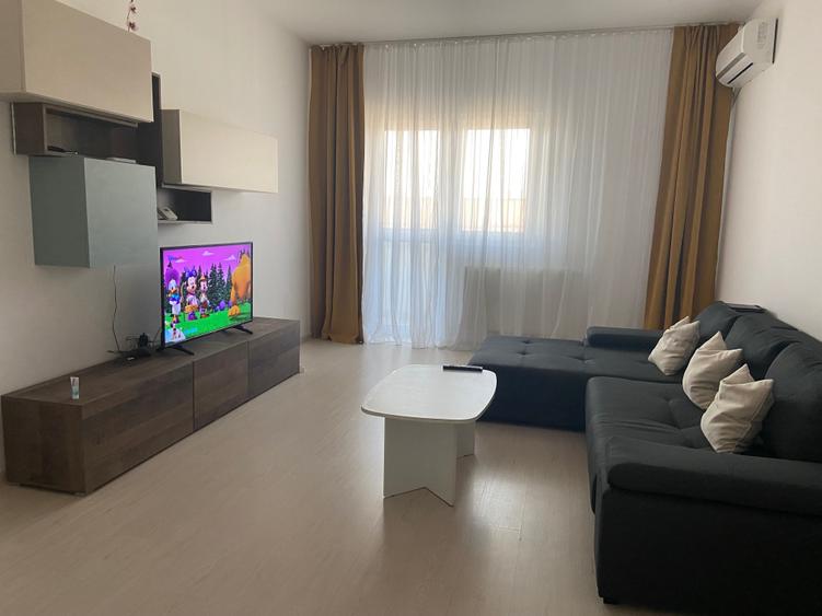 Apartament cu 2 camere decomandat în Metalurgiei