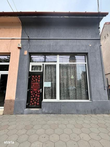 Spațiu comercial, de 80 mp, în Ultracentral