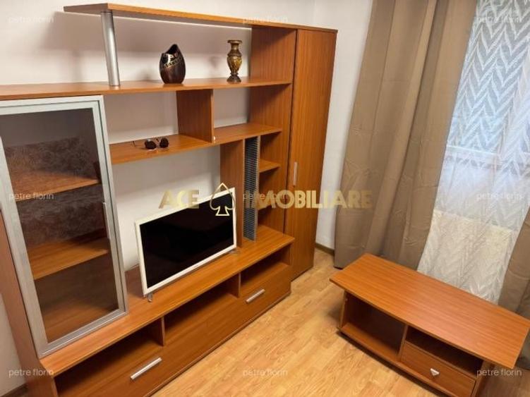 Apartament cu 4 camere semidecomandat, mobilat în Mihai Bravu