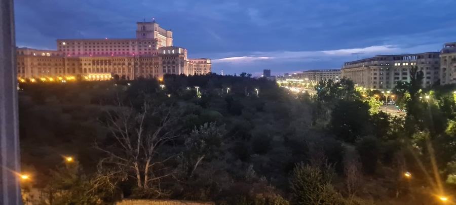 Apartament decomandat în Libertății