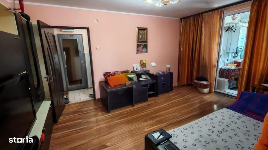 Apartament cu 2 camere semidecomandat în Dunărea