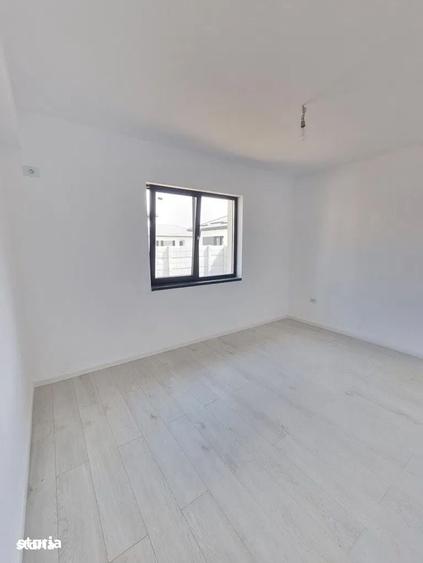 Casă cu 3 camere cu Teren 300 Mp în Ciurea