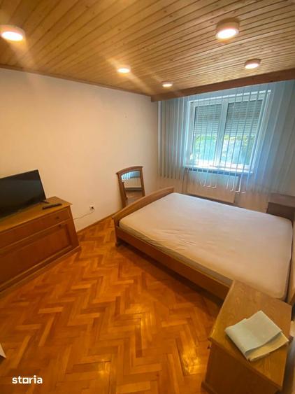 Apartament cu 2 camere semidecomandat în Micro 17