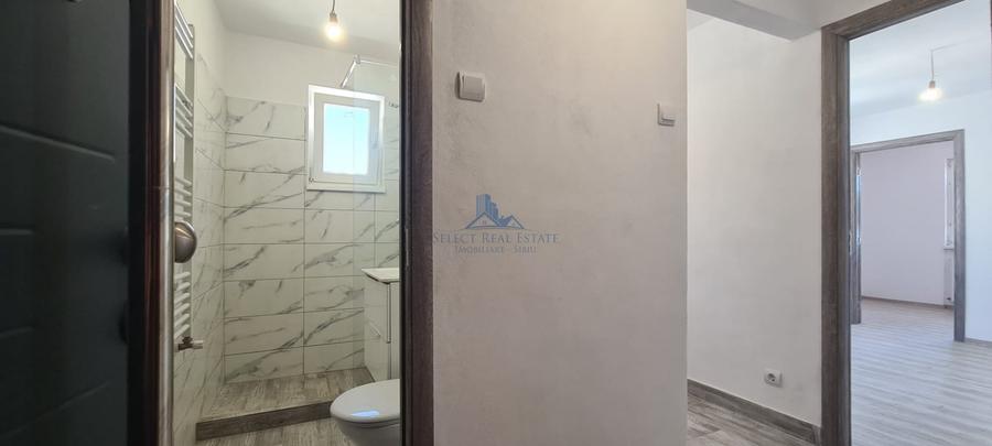 Apartament cu 2 camere semidecomandat în Târnăveni