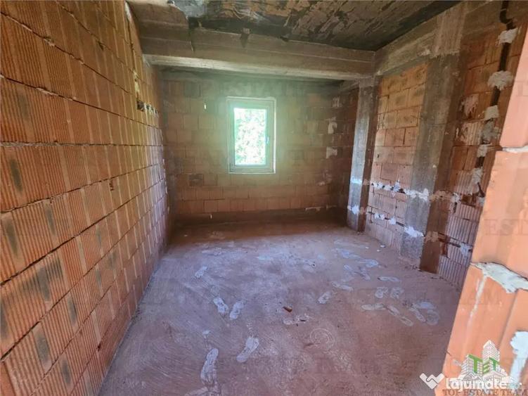 Apartament cu 2 camere decomandat în Gorjului
