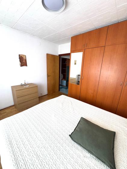 Apartament cu 3 camere decomandat în 13 Septembrie
