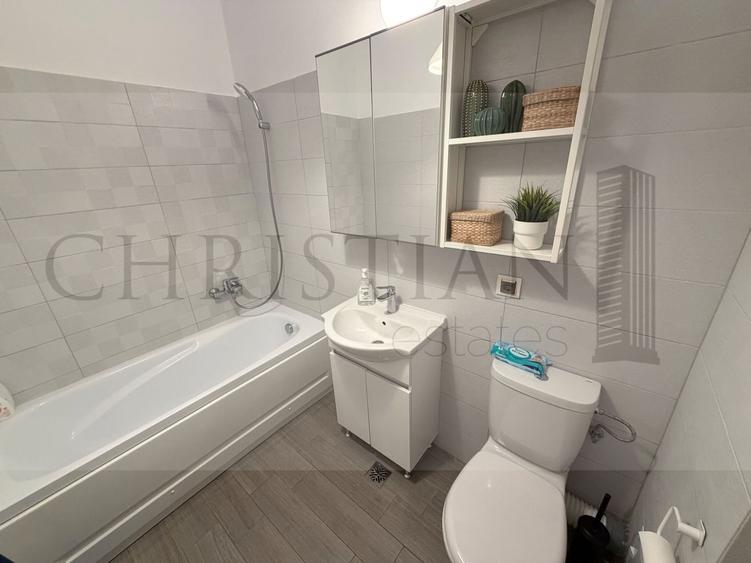 Apartament cu 2 camere decomandat, mobilat în Păcii