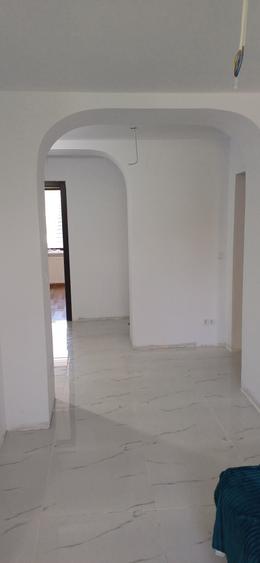 Apartament cu 3 camere decomandat în Vatra Dornei