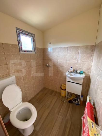 Casă individuală cu 3 camere cu Canalizare în Fratelia