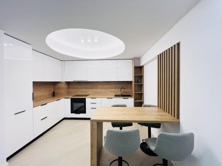 Apartament cu 3 camere, mobilat în Pipera