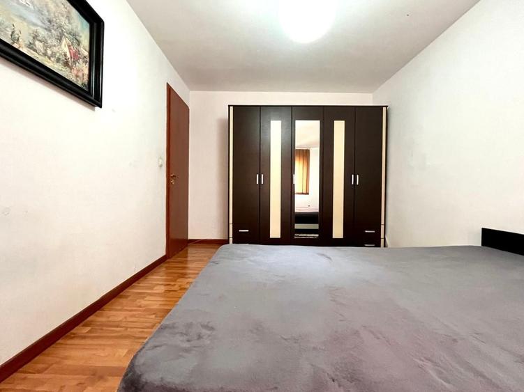 Apartament cu 2 camere decomandat, mobilat în Dâmbovița