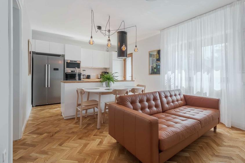 Casă cu 3 camere cu Teren 540 Mp în Iosia