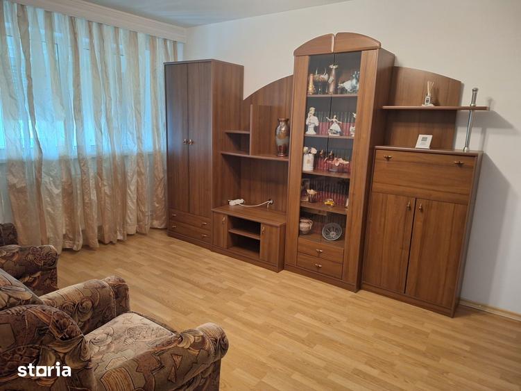 Abator, Sos. Mangaliei, 2 decomandate, 52 mp, la cheie, gaze, 370 Euro - 8