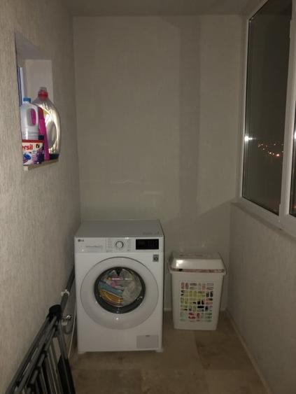 Apartament cu 2 camere semidecomandat, mobilat în Ultracentral