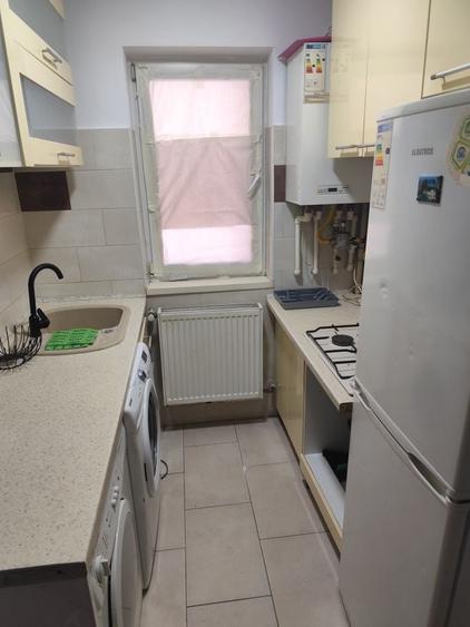 Apartament cu 2 camere semidecomandat în Brusturi