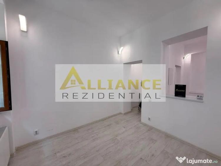Apartament cu 2 camere decomandat în Centrul Istoric