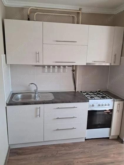 Garsonieră decomandată în Badea Cârțan