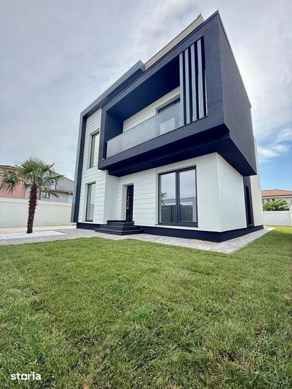 Casă cu 5 camere cu Teren 379 Mp în Central