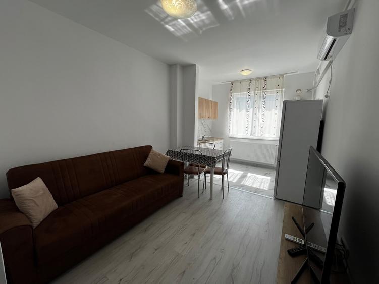 Apartament cu 2 camere decomandat în Militari