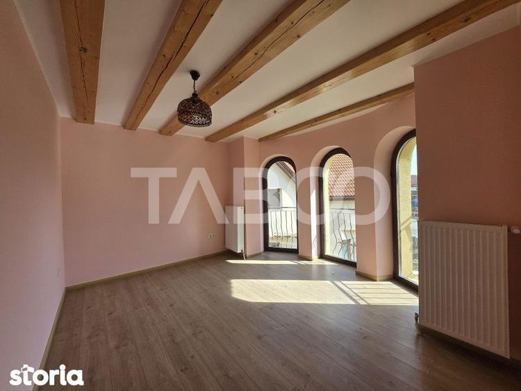 Casă cu 4 camere cu Teren 200 Mp în Tineretului