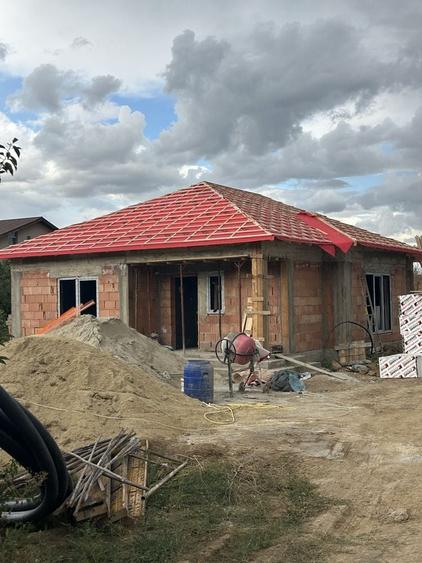 Casă cu 3 camere în Bălăceanca