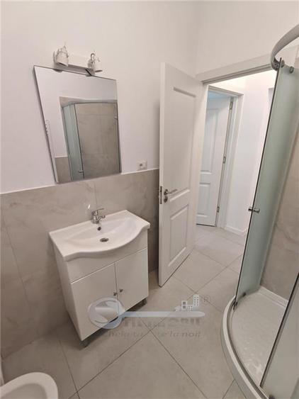 Apartament cu 3 camere decomandat, mobilat în Cug