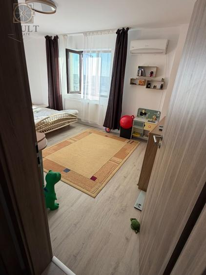 Apartament cu 2 camere decomandat, mobilat în Sălaj
