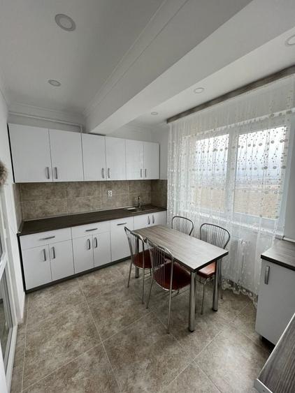 Apartament cu 2 camere semidecomandat în Chiajna