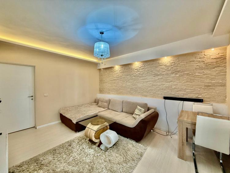 Apartament cu 2 camere decomandat în Păcurari