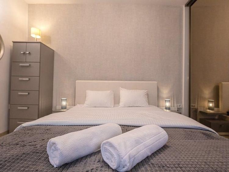 Apartament cu 2 camere decomandat, mobilat în Centrul Istoric