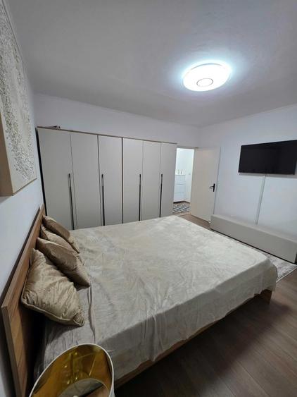 Garsonieră decomandată în Iosia