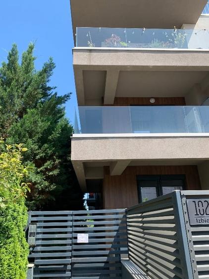 Apartament cu 2 camere decomandat, mobilat în Pajura