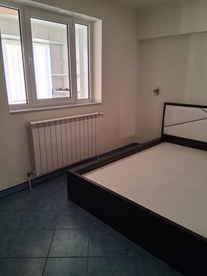 Apartament cu 3 camere decomandat în Unirii