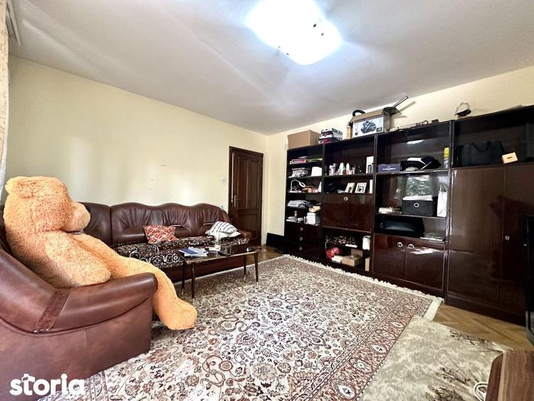 Apartament cu 2 camere semidecomandat, mobilat în Complex Studențesc