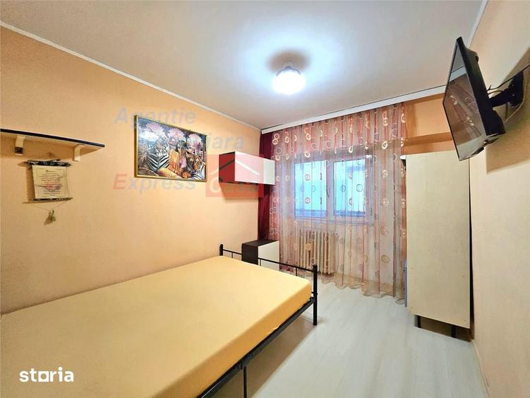 Apartament cu 3 camere decomandat, mobilat în Ultracentral