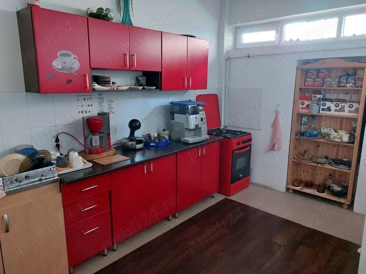 Spațiu comercial, de 860 mp, în Nord