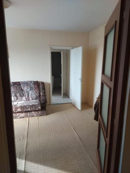 Apartament cu 2 camere semidecomandat, mobilat în Brâncoveanu