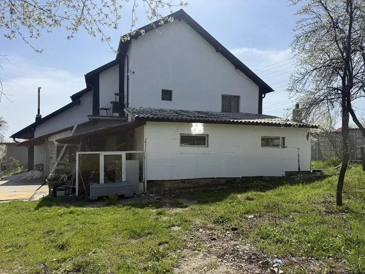 Casă cu Teren 1000 Mp în Băbana
