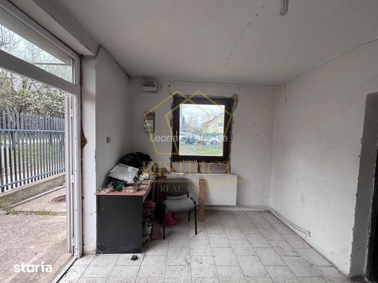 Casa pretabila activitati comerciale, teren 626mp | Ronat